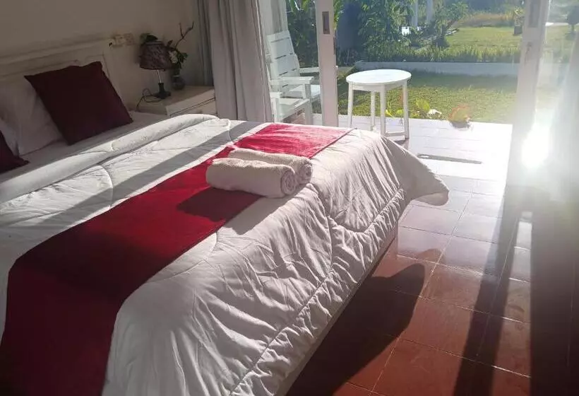 ホテル Gill Lake Batur