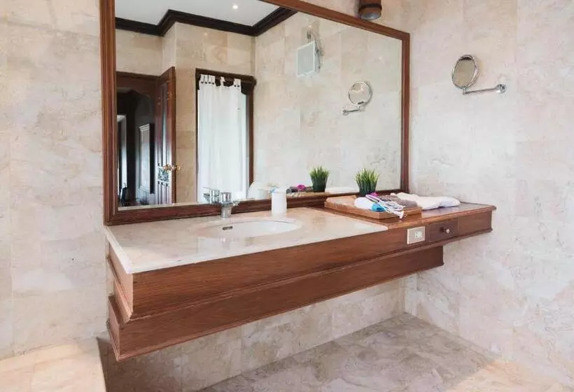 ホテル Girihill Farmhouse