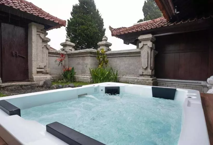 ホテル Girihill Farmhouse