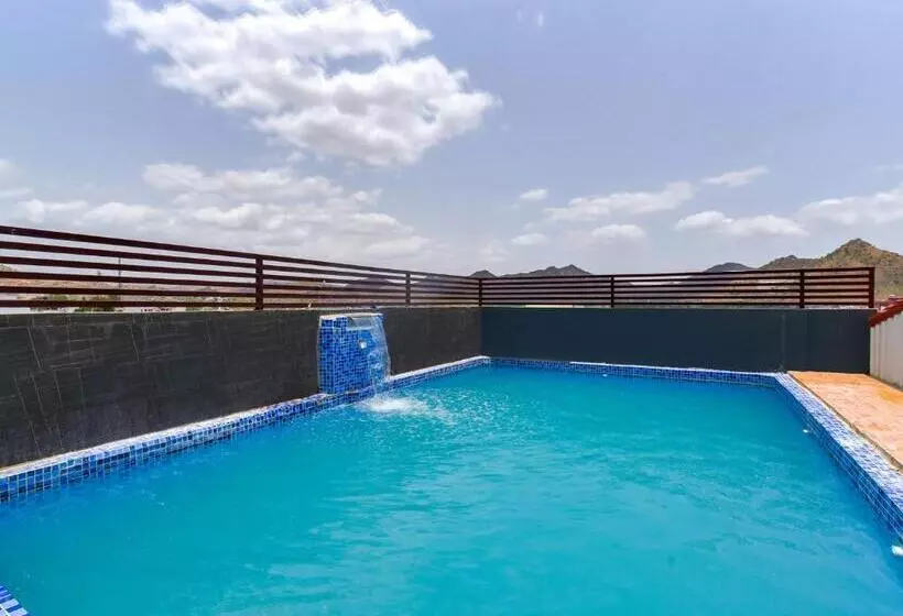 Hotel Mangal Residency Rooftop Pool