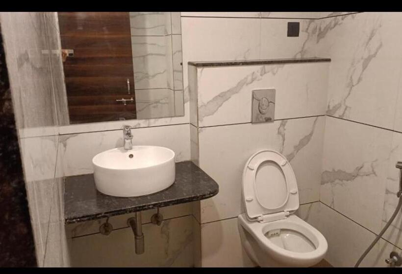 Hôtel Mangal Residency Rooftop Pool