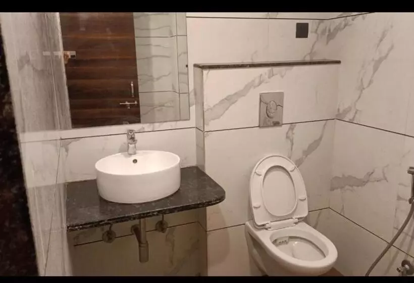 Hotel Mangal Residency Rooftop Pool