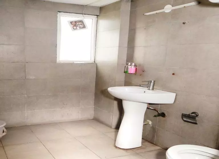 ホテル Noida Grand At Sector 121  Couple Friendly