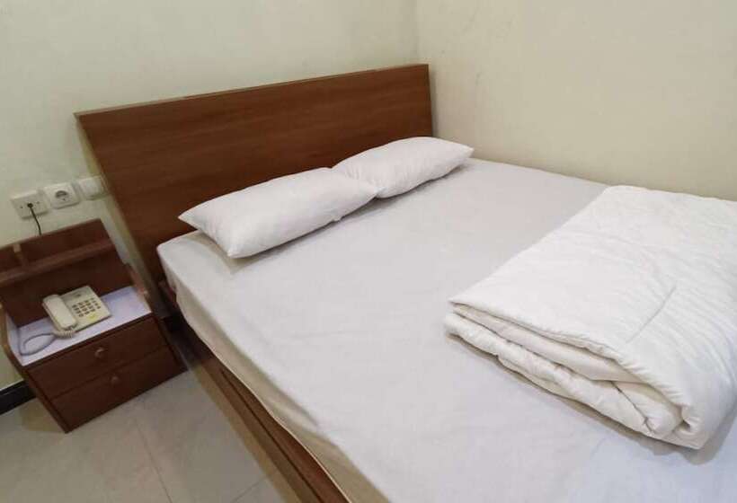 فندق Oyo 93507 Saril Riverside Homestay