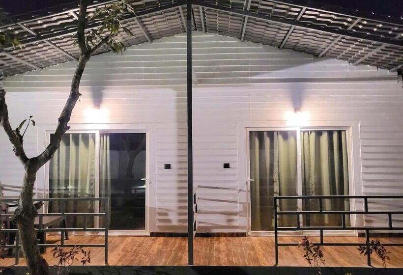 בית מלון כפרי Rashiva Resort