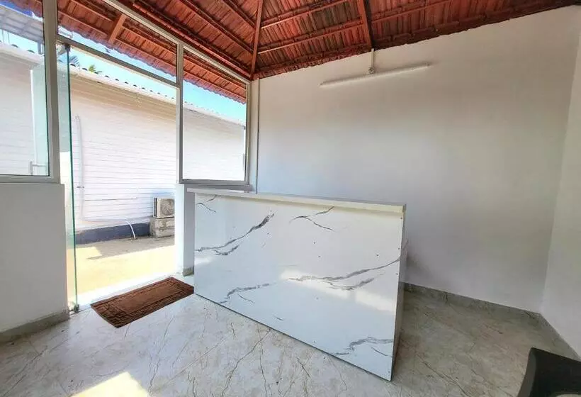 ホテル Rashiva Resort