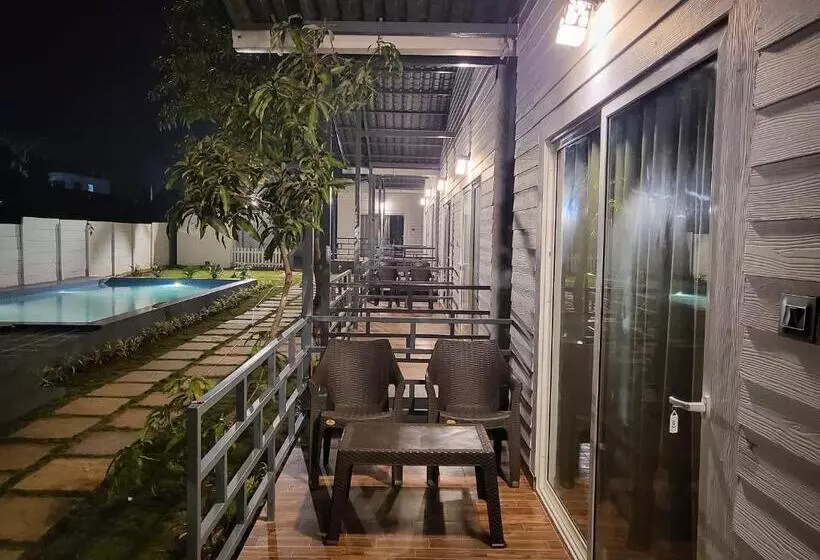 ホテル Rashiva Resort