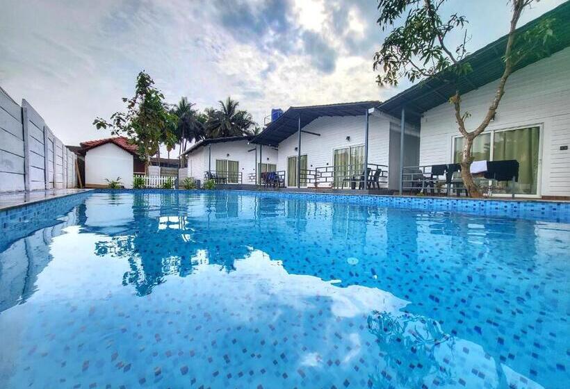 בית מלון כפרי Rashiva Resort