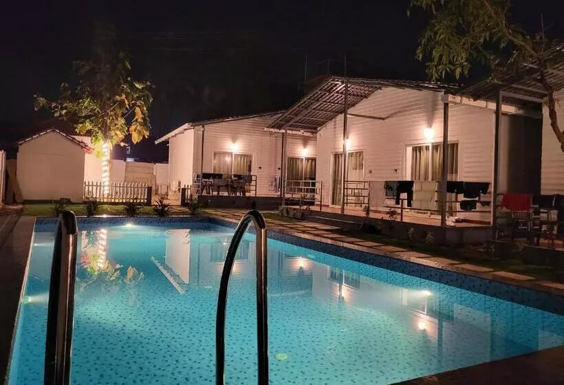 ホテル Rashiva Resort