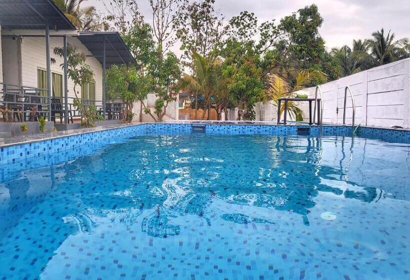 בית מלון כפרי Rashiva Resort