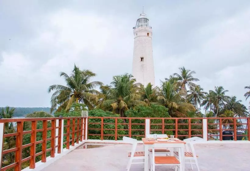 Hotelli Triton Dondra