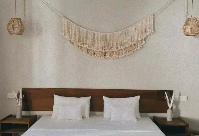 Hotelli Triton Dondra