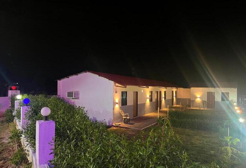 Oyo Neelkanth Hotel And Restaurant