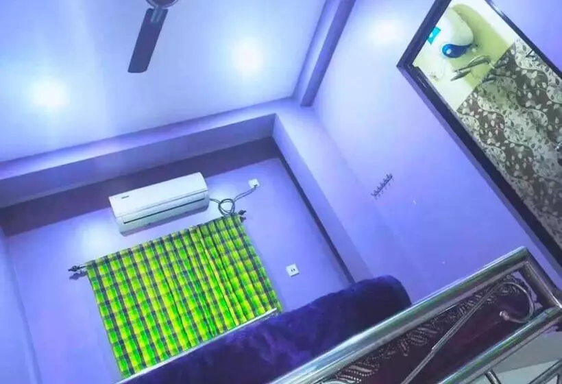 ペンション Barsha Guest House