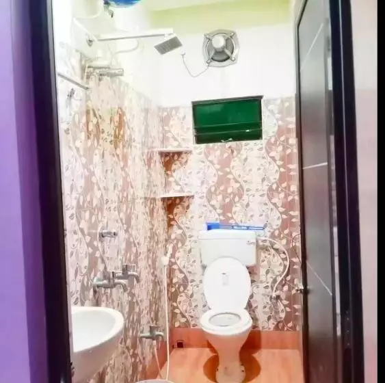 ペンション Barsha Guest House
