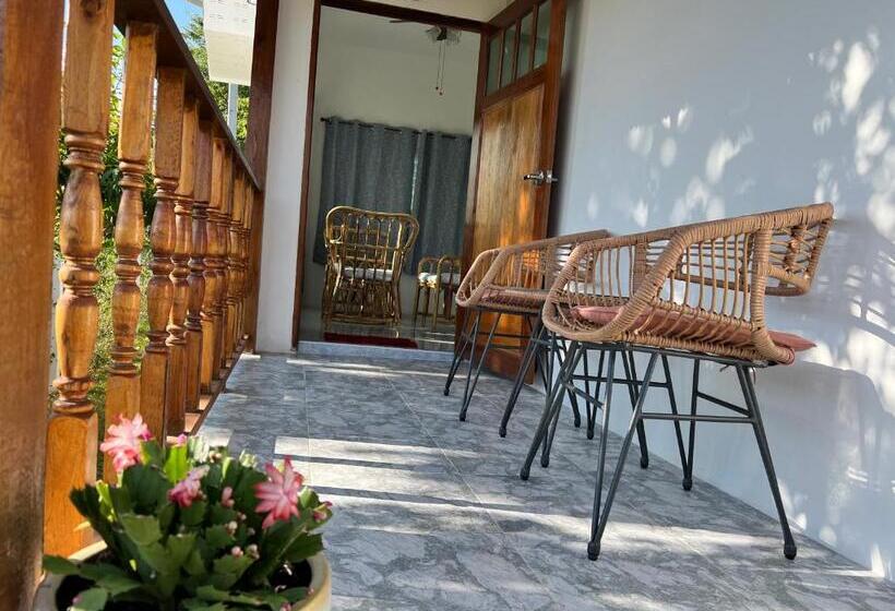 Majatalo บ้านโรสแมรี่ By ชมภู ชุมแพ โฮมสเตย์ ไร่คุณต๋ง