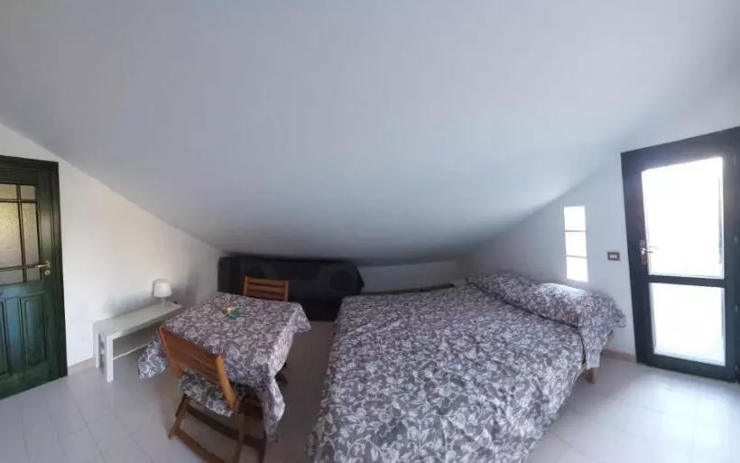 Majatalo Mansarda Con Terrazzino