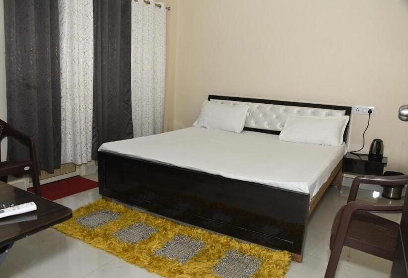 پانسیون Dakshit In