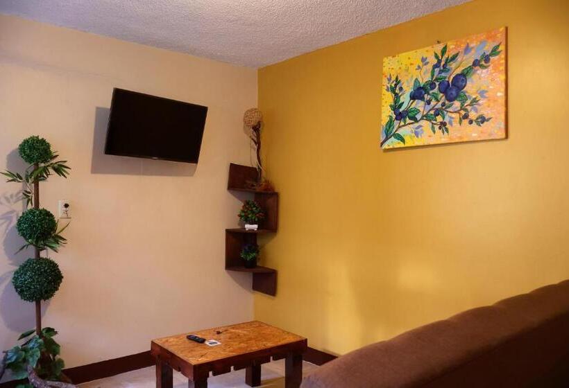 پانسیون Hostal Xalpancingo Tierras Místicas