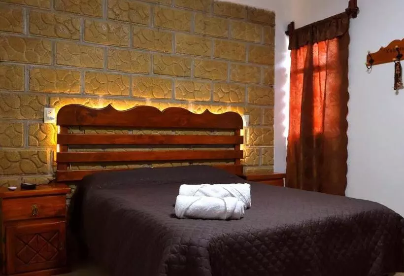 ペンション Hostal Xalpancingo Tierras Místicas