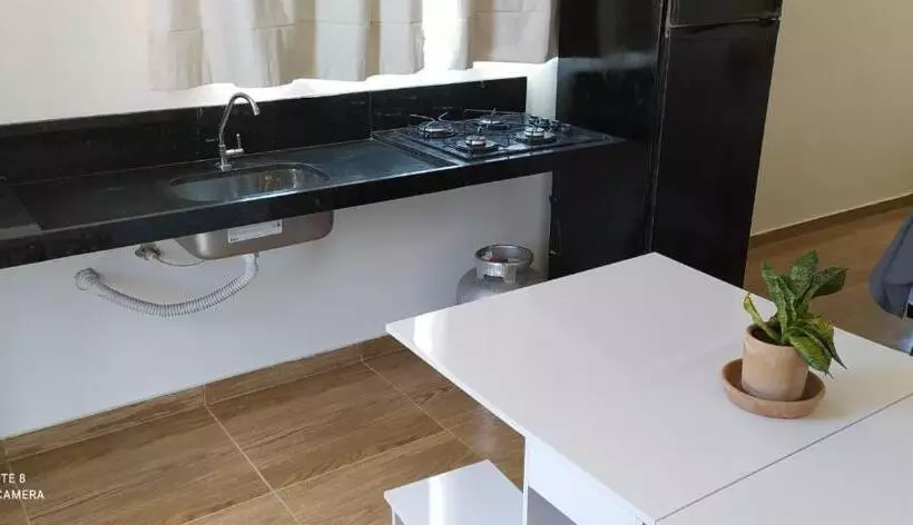ペンション Quarto Família   Com Suíte
