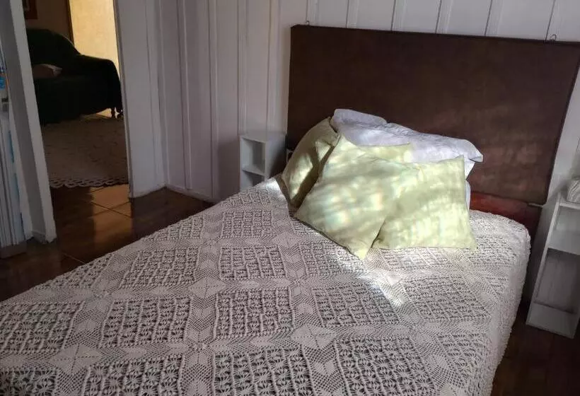 Majatalo Simples E Confortável