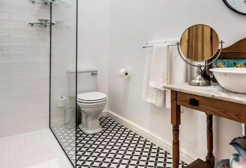 Majatalo Vier Seisoene Gastehuis