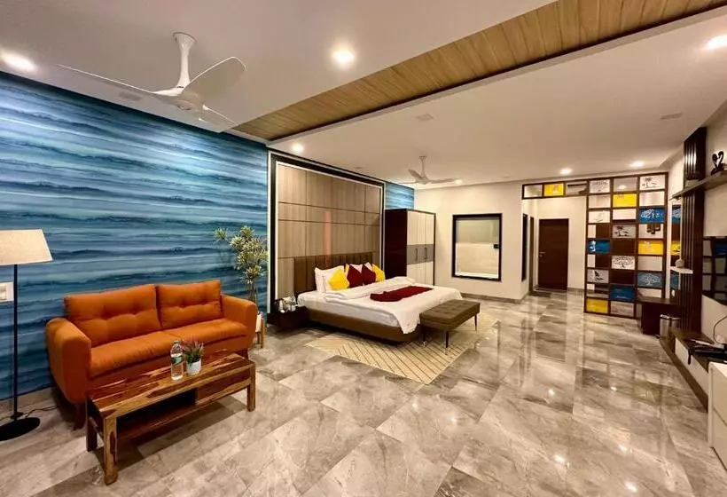 Resort Aqualina