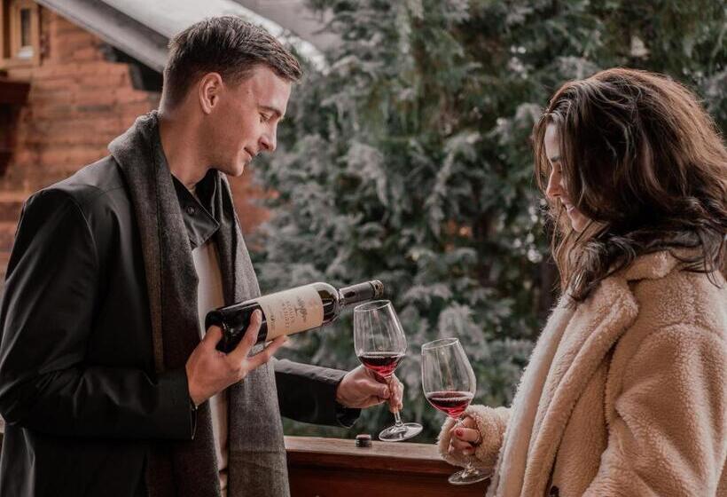 Aura Bed & Breakfast