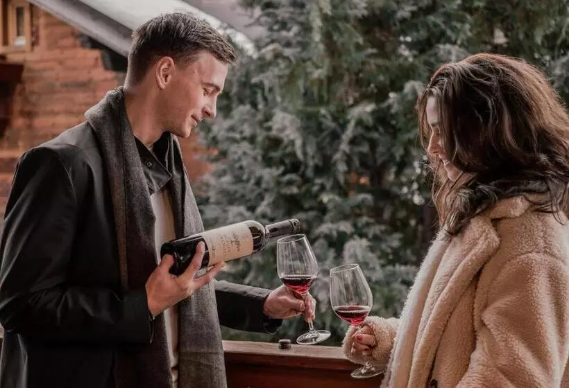 Aura Bed & Breakfast