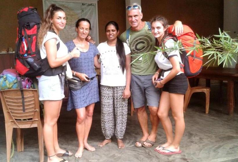 Bed and Breakfast A4 Villas Udawalawe