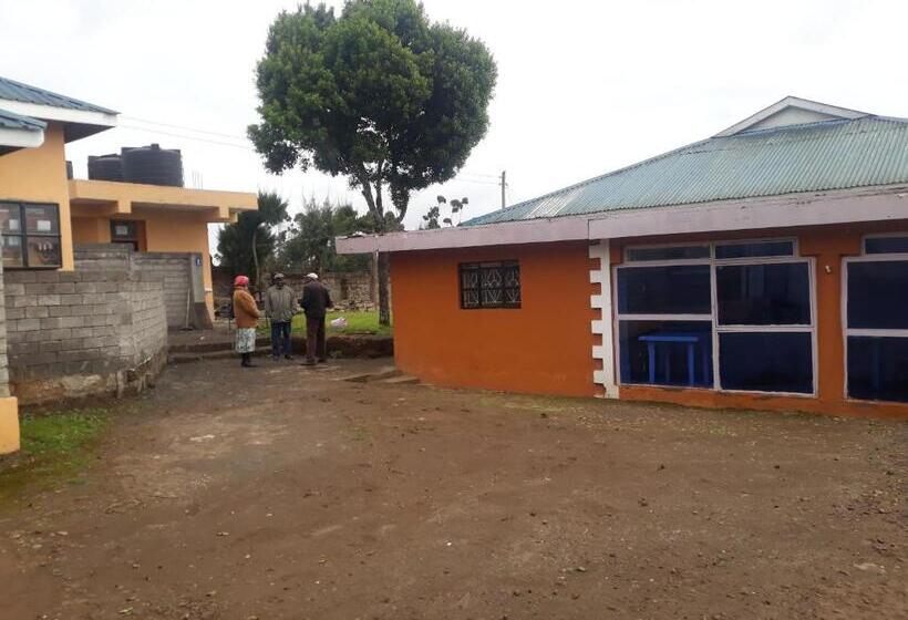 تختخواب و صبحانه Rockvilla Guesthouse Njabini