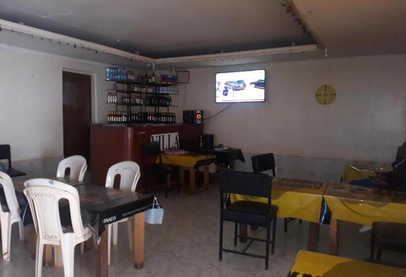 تختخواب و صبحانه Rockvilla Guesthouse Njabini