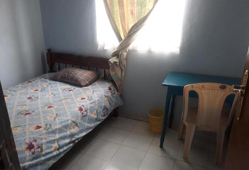 تختخواب و صبحانه Rockvilla Guesthouse Njabini