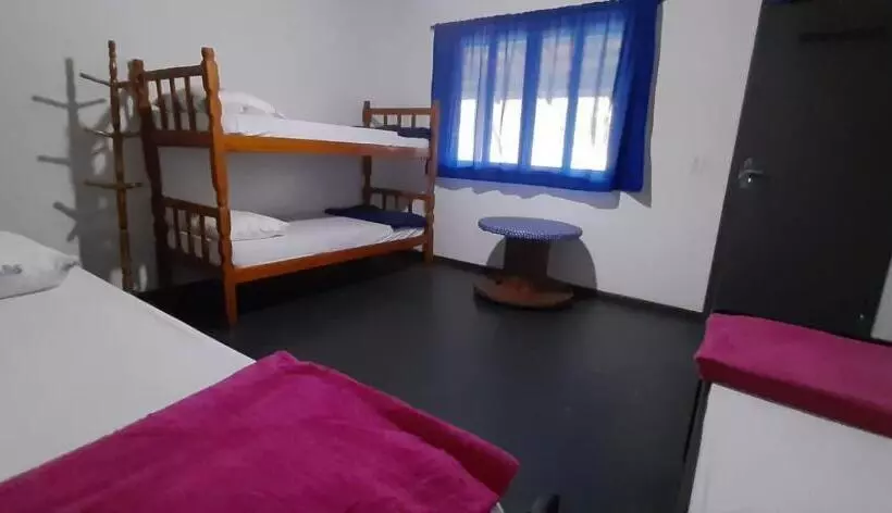 Hostel E Pousada Araquari