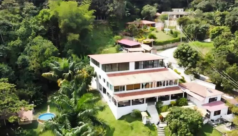 Hotelli Alojamiento Campestre En La Vega   A 1 Hora Exacta De Bogotá