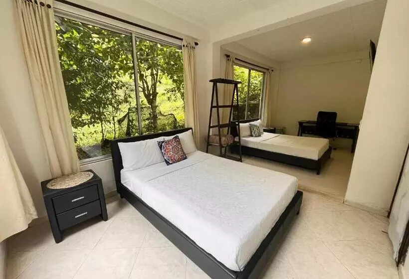 Hotelli Alojamiento Campestre En La Vega   A 1 Hora Exacta De Bogotá