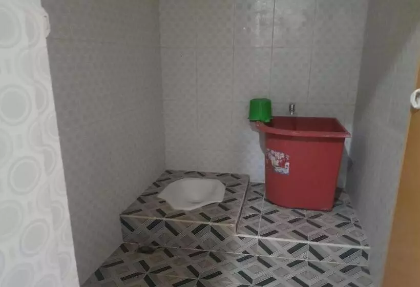 Hotelli Oyo 93493 Wira Residensia Syariah