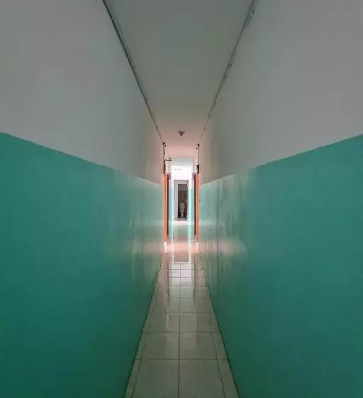 Hotelli Oyo 93493 Wira Residensia Syariah