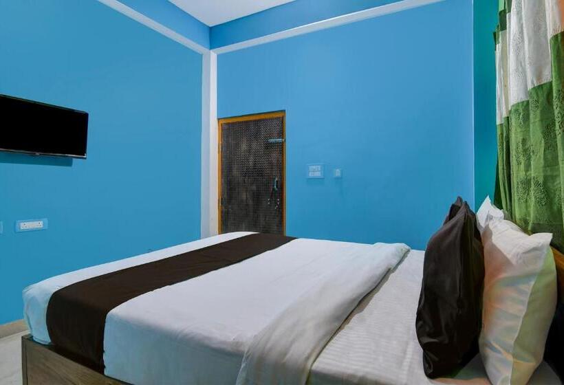 בית מלון כפרי Oyo Blue Valley