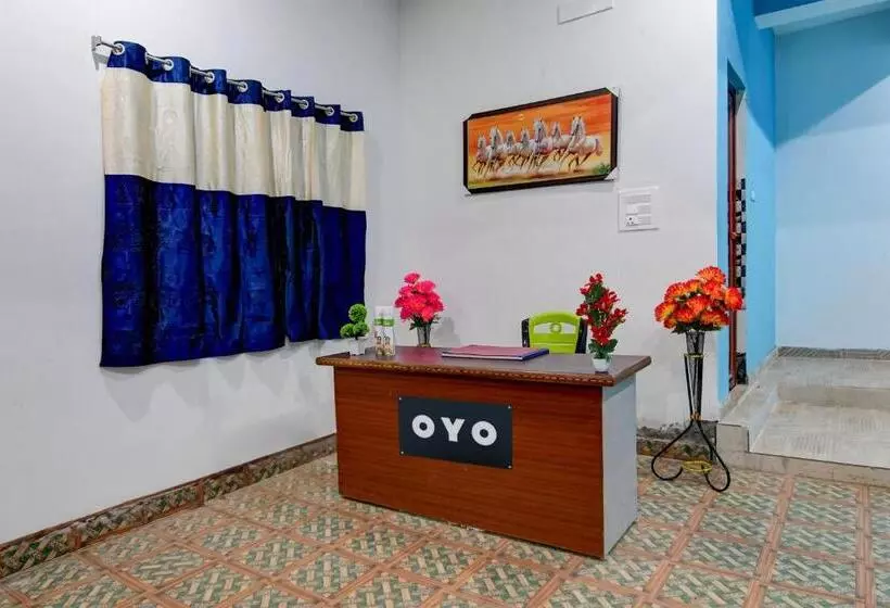 ホテル Oyo Blue Valley