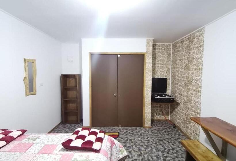 هتل Refugio Kiñeco