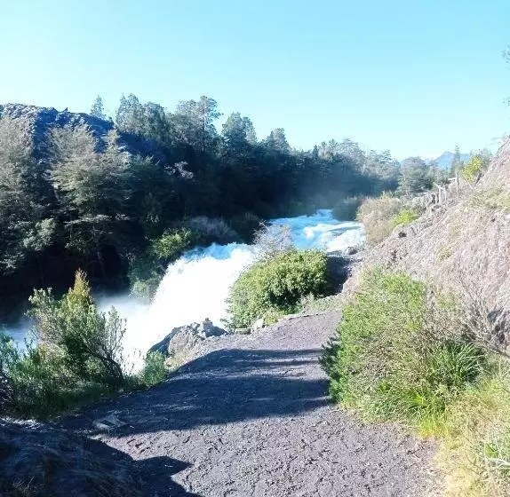 ホテル Refugio Kiñeco