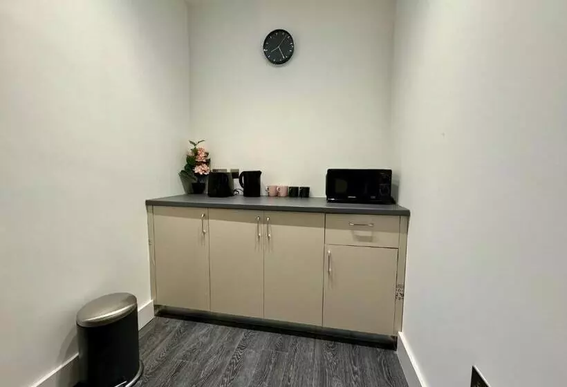 ホテル Seafarers Stays