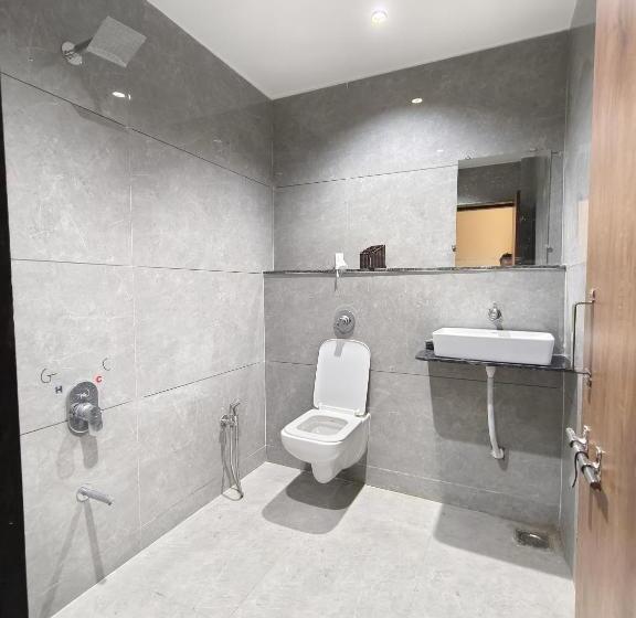 Отель The Grand Khodiyar