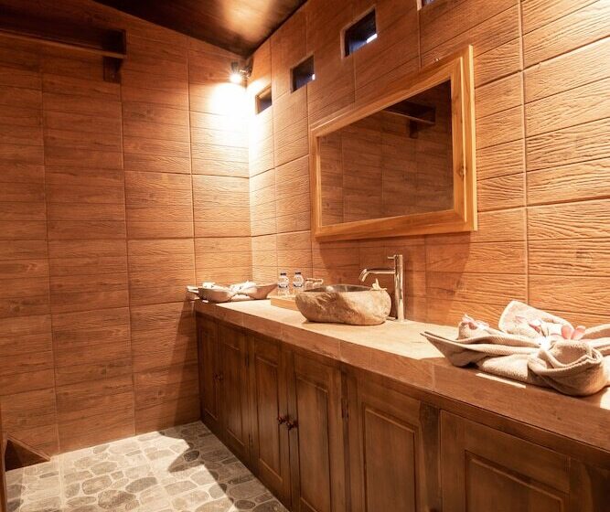 فندق The Kori Sire