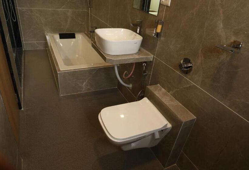 호텔 Yuvika Residency