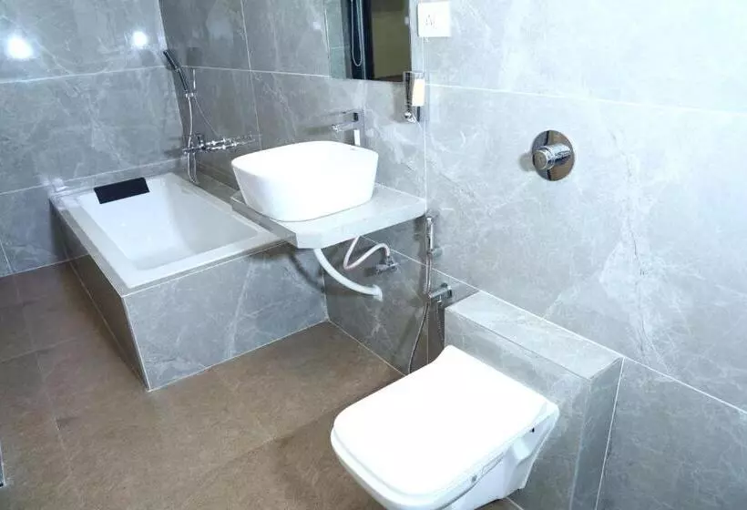 Hotelli Yuvika Residency