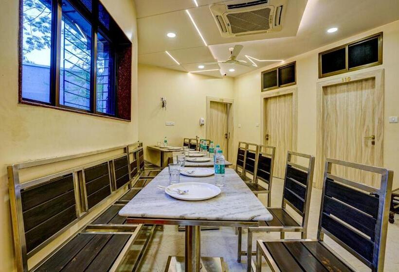 Kiwi International,hotel,mumbai