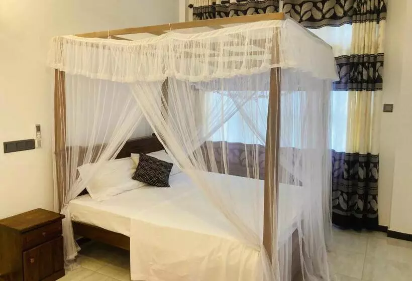 پانسیون Horizon Guest House